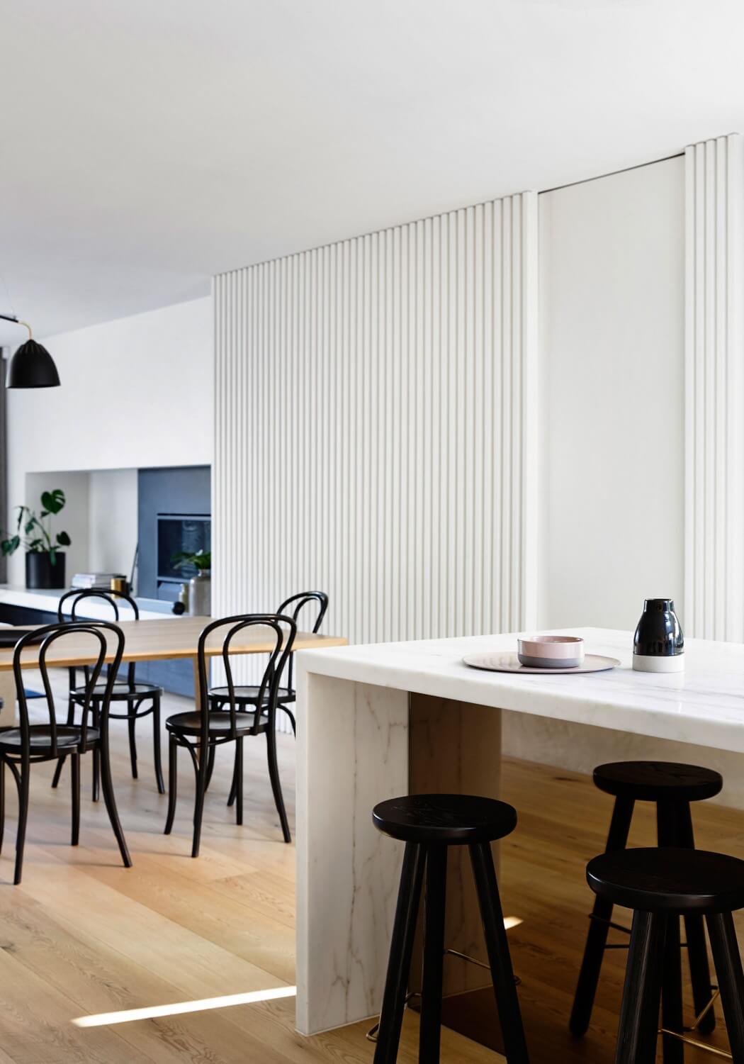 Una moderna e accogliente casa con tanta luce Designer:InForm Design