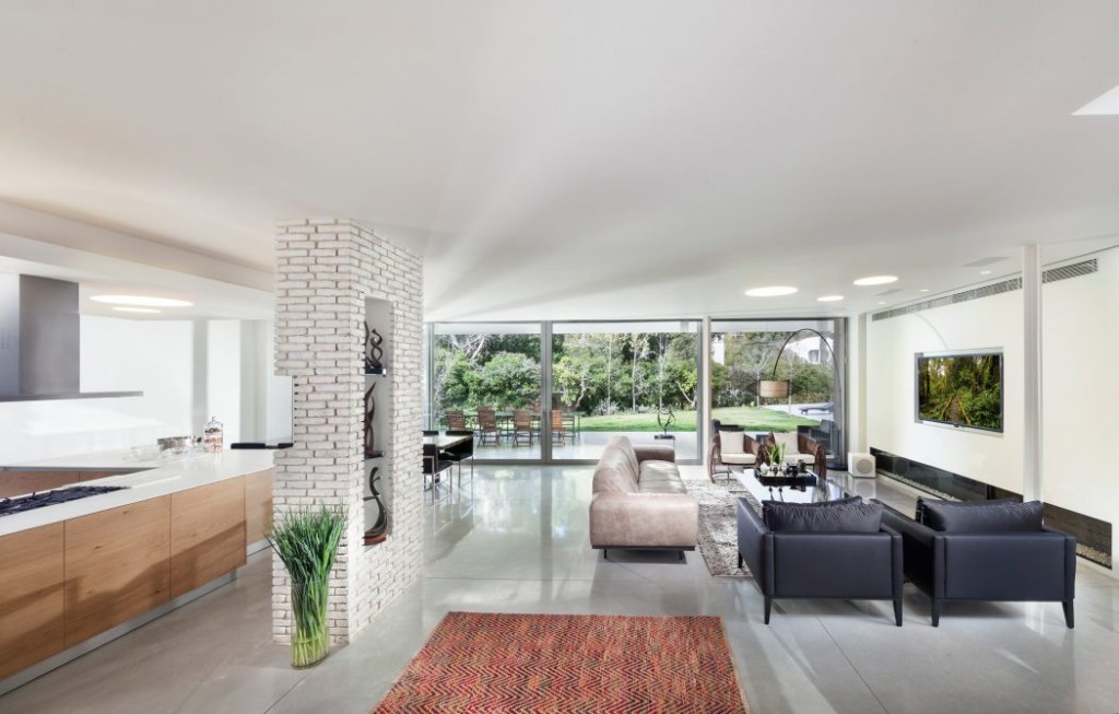 house savyon dror barda architects 003