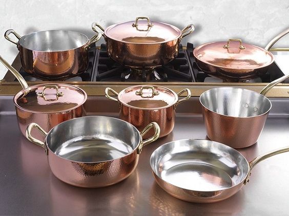 I dieci accessori indispensabili in cucina