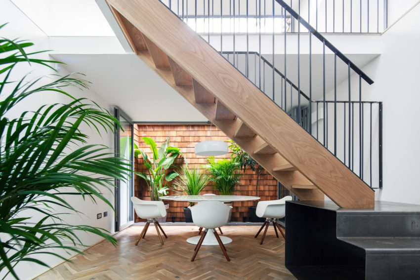 The GHouse: la sorprendente trasformazione di un vecchio garage a Londra