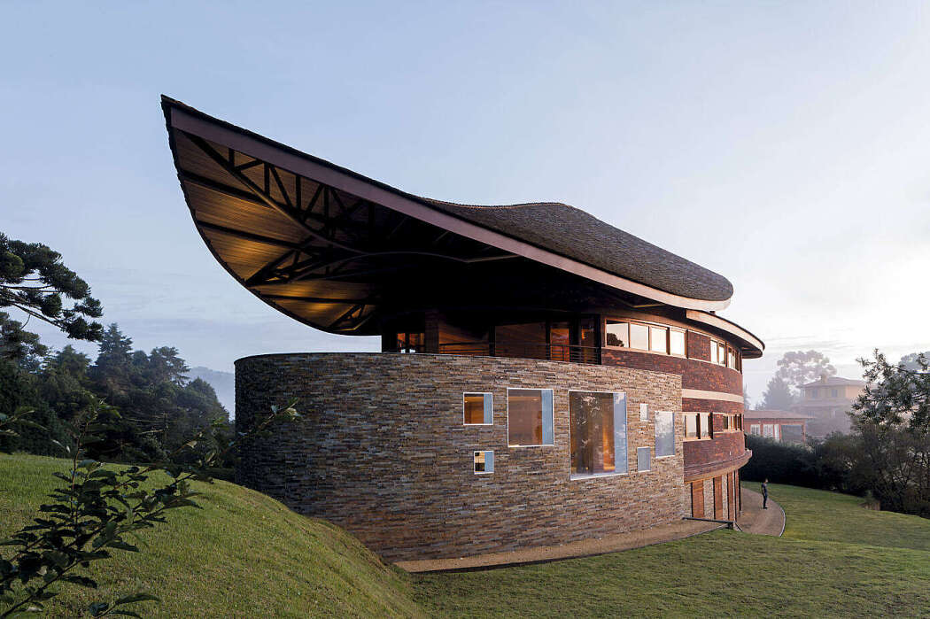 Casa Pinhão by Mareines Arquietura