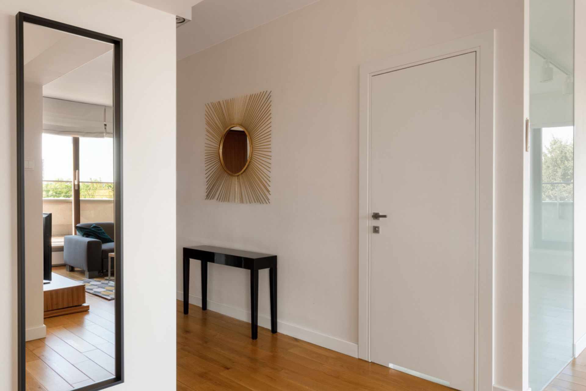 Arredare casa con gli specchihjlòò