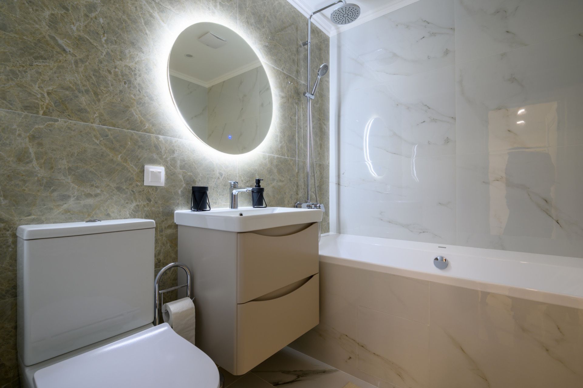 Come arredare il bagno con accessori