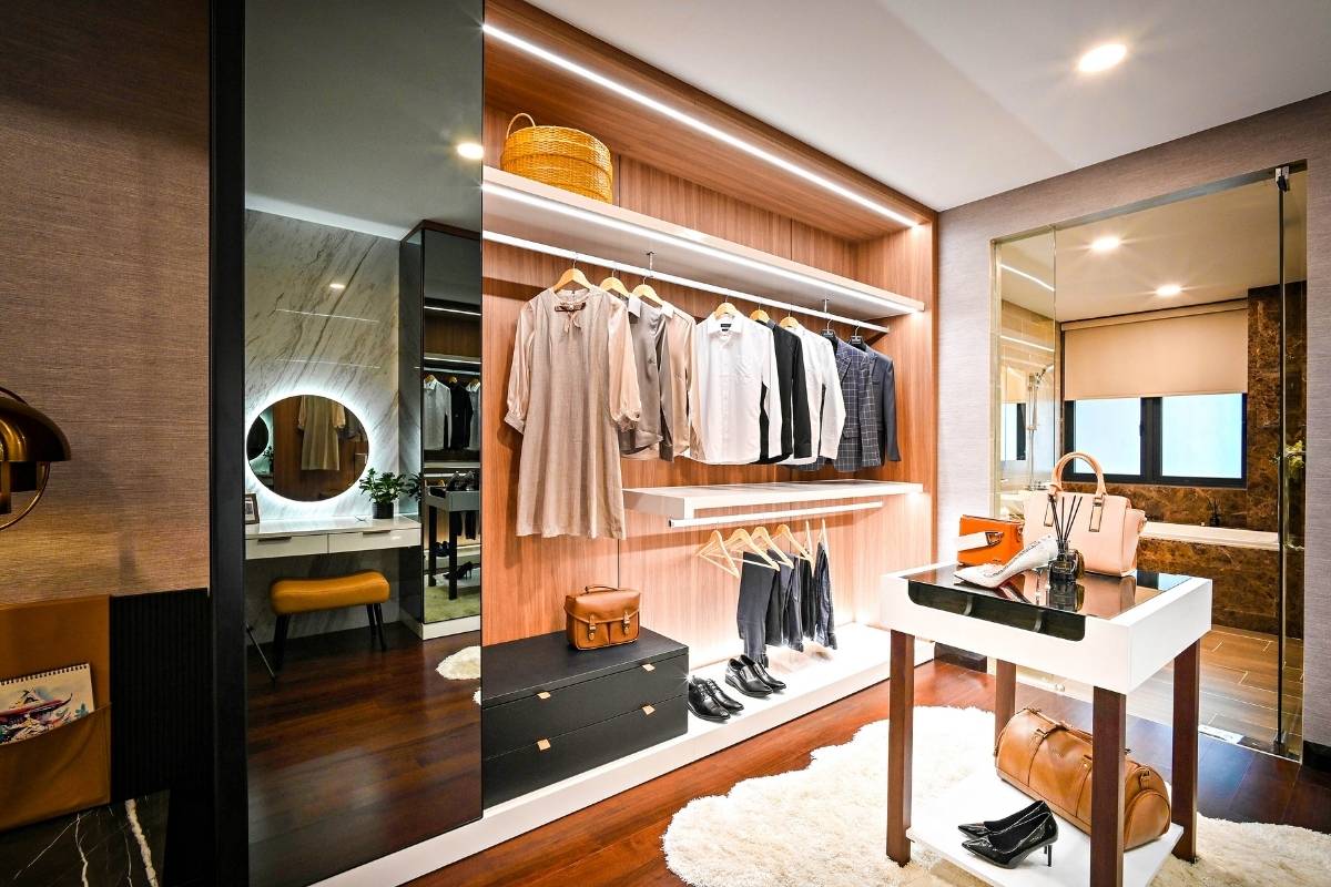 5 idee per chiudere una cabina armadio