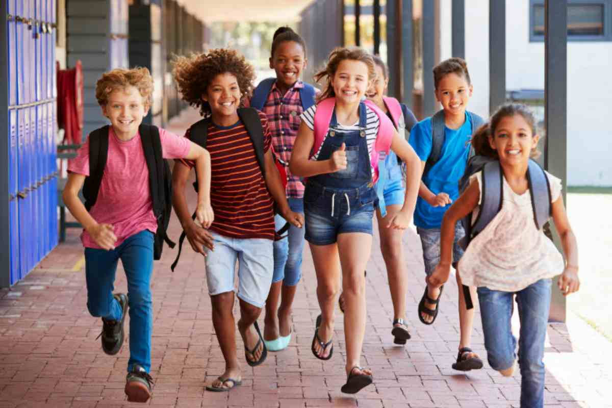 bambini fine anno scolastico