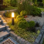 giardino illuminato casa