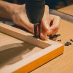 cornice legno lavorazione