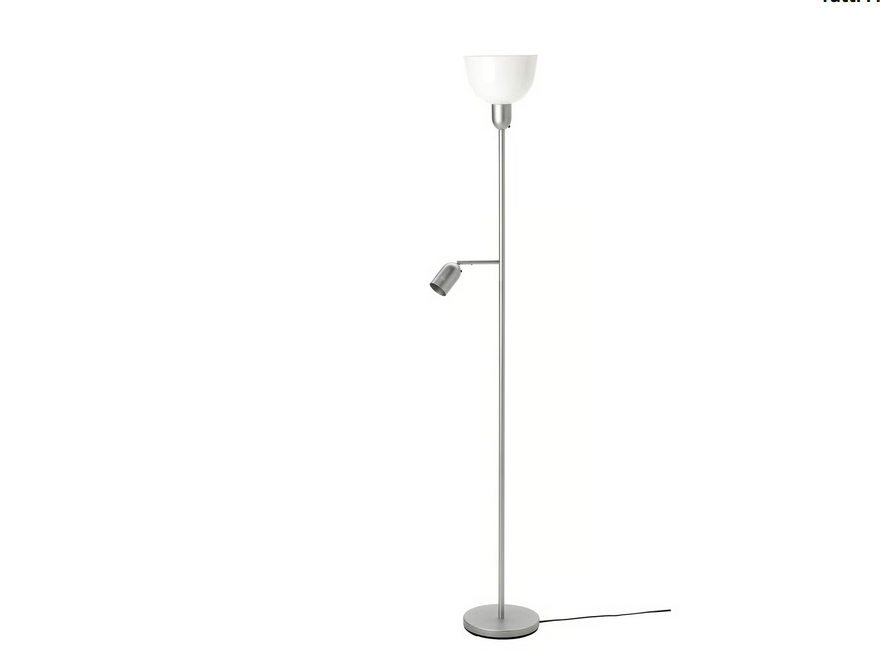 Ho messo questa lampada IKEA in un angolo e la casa sembra subito più grande e accogliente lampada hektogram ikea