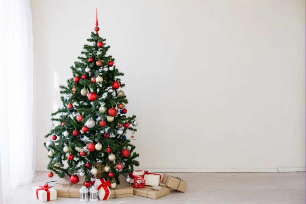 Ecco perché chi addobba l'albero di Natale in anticipo, già a novembre, è 3 volte più felice casa albero di Natale