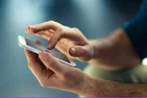 digitare smartphone