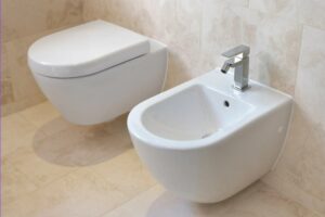 Addio al vecchio bidet: il suo sostituto è già disponibile in Italia ed è più pratico e moderno bidet bagno