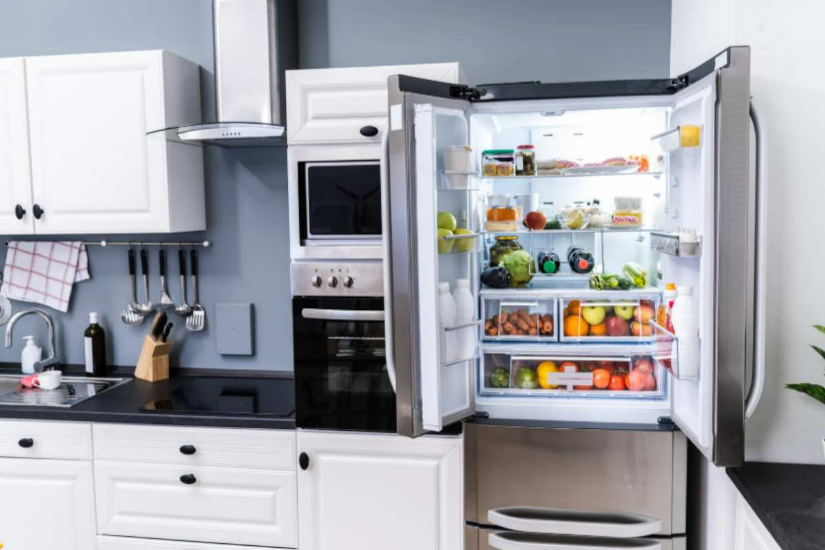 I 3 errori che non sapevi di fare col frigorifero: ottieni una cucina più bella e risparmia energia. frigorifero cucina
