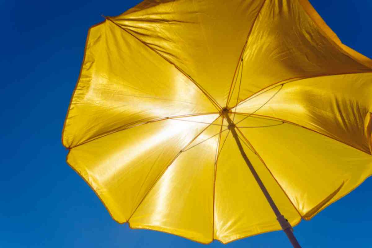 Weekend 4-5 luglio 2026, caldo estremo: tre gesti urgenti prima di venerdì sera (uno lo dimentichi sempre) caldo sole torrido