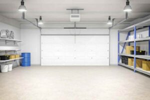 Nessuno controlla il garage prima delle vacanze. Ma c'è un elettrodomestico che consuma 24/7 anche quando la casa è vuota garage casa