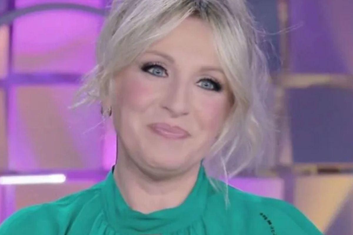 Katia Follesa, la sua casa di Milano: uno stile stravagante come lei, il trionfo del colore, le sue scelte Katia Follesa