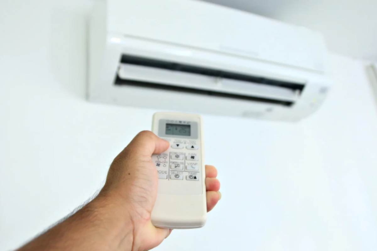 I termotecnici spiegano perché spegnere il condizionatore a settembre nel momento sbagliato ti costa più della bolletta estiva condizionatore casa