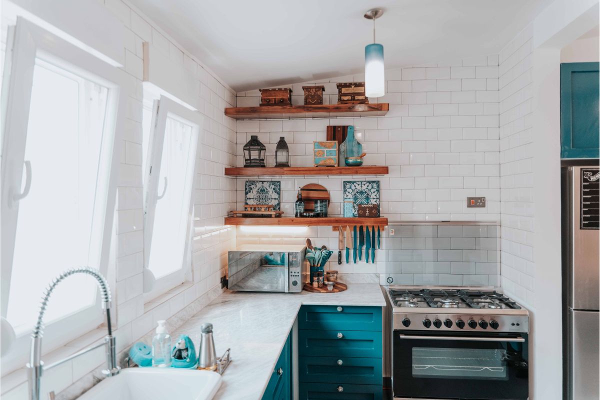 Cucina autunno 2026: gli interior designer italiani hanno già scelto il colore e non è quello che ti aspetti cucina tocchi colore 20 9 2026 casadistile.it